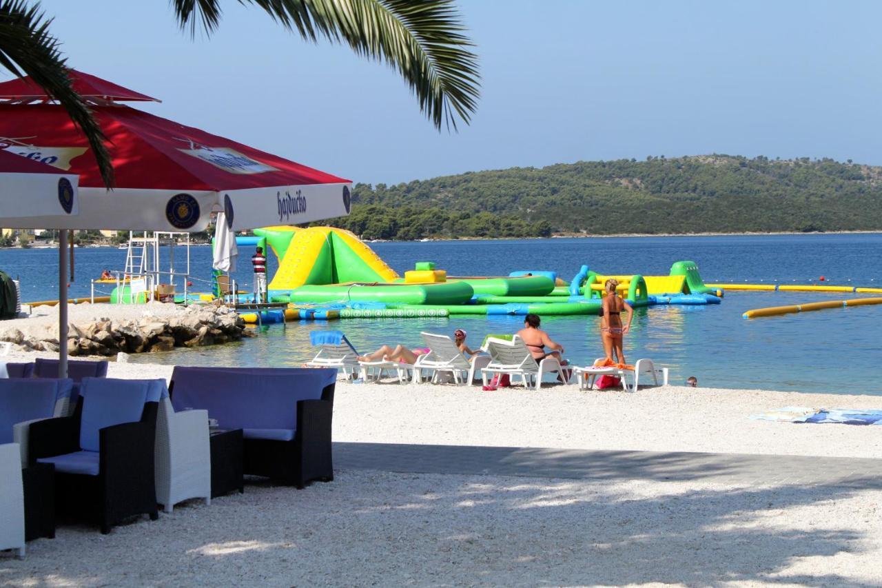 Seaside Apartments With A Swimming Pool Okrug Gornji, Ciovo - 11374 Трогир Экстерьер фото