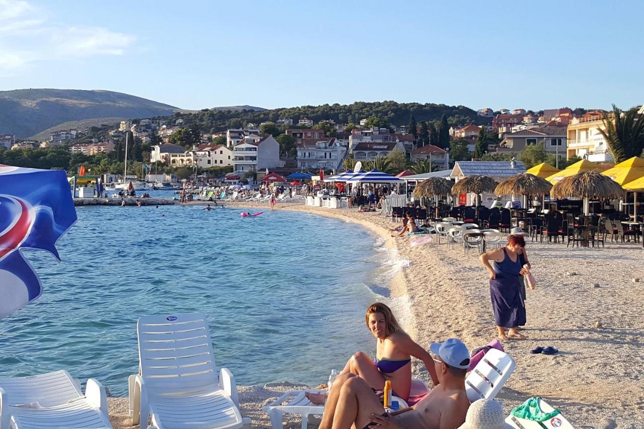 Seaside Apartments With A Swimming Pool Okrug Gornji, Ciovo - 11374 Трогир Экстерьер фото