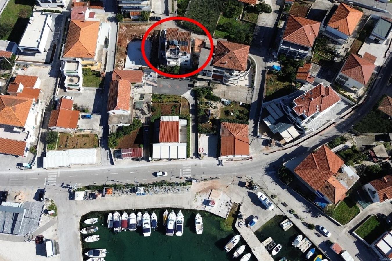 Seaside Apartments With A Swimming Pool Okrug Gornji, Ciovo - 11374 Трогир Экстерьер фото
