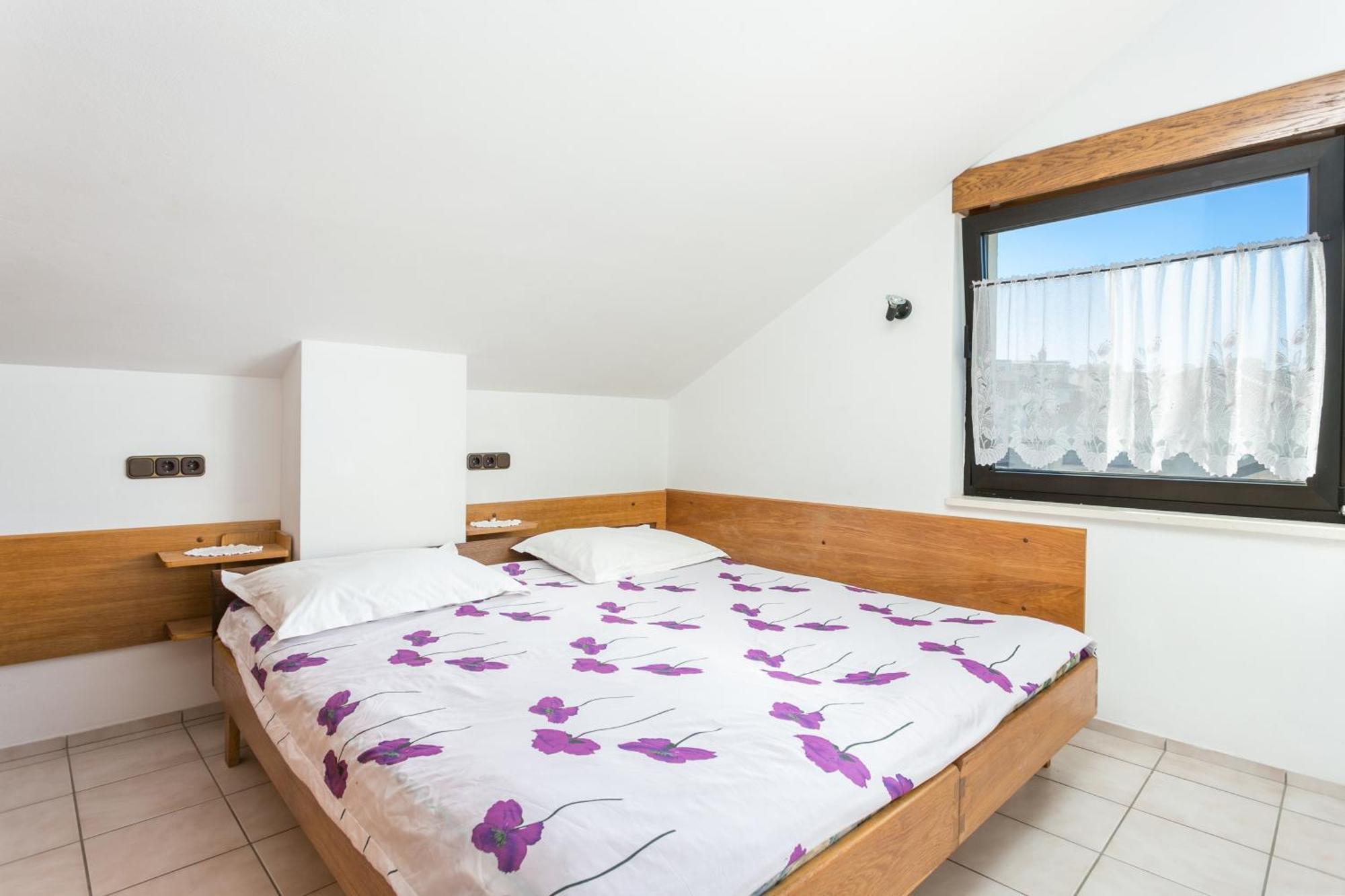 Seaside Apartments With A Swimming Pool Okrug Gornji, Ciovo - 11374 Трогир Экстерьер фото