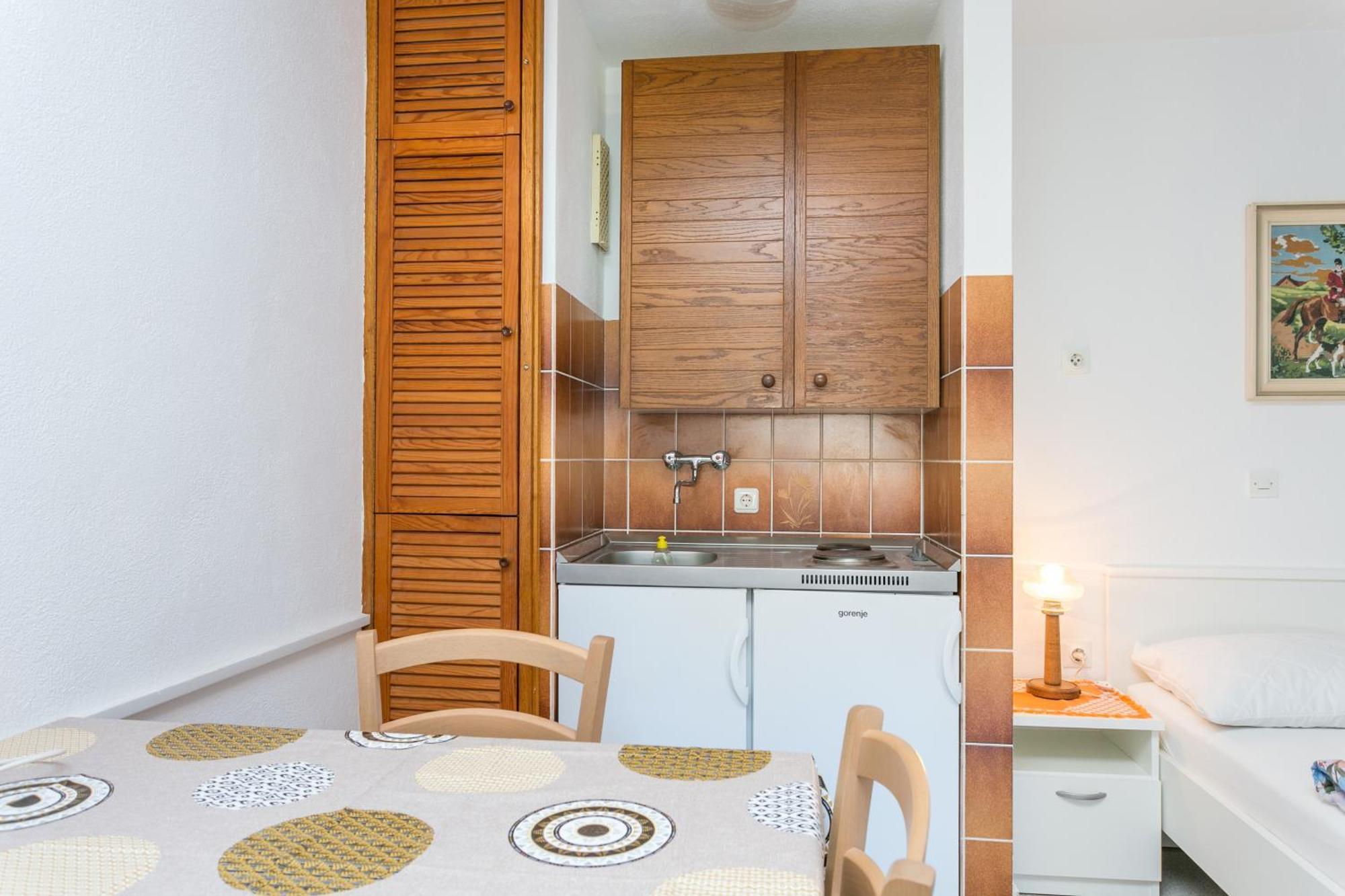 Seaside Apartments With A Swimming Pool Okrug Gornji, Ciovo - 11374 Трогир Экстерьер фото